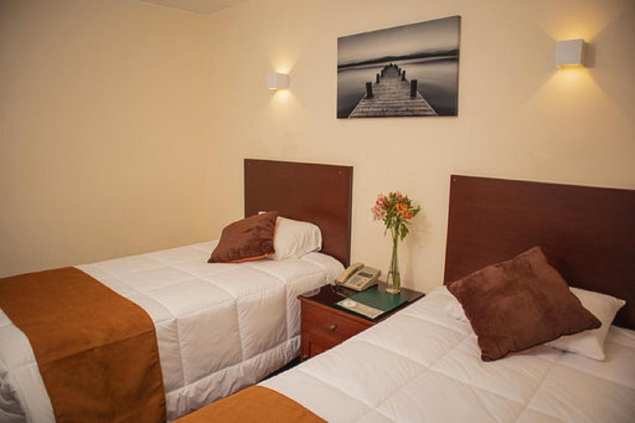 Hotel Ferrua リマ エクステリア 写真